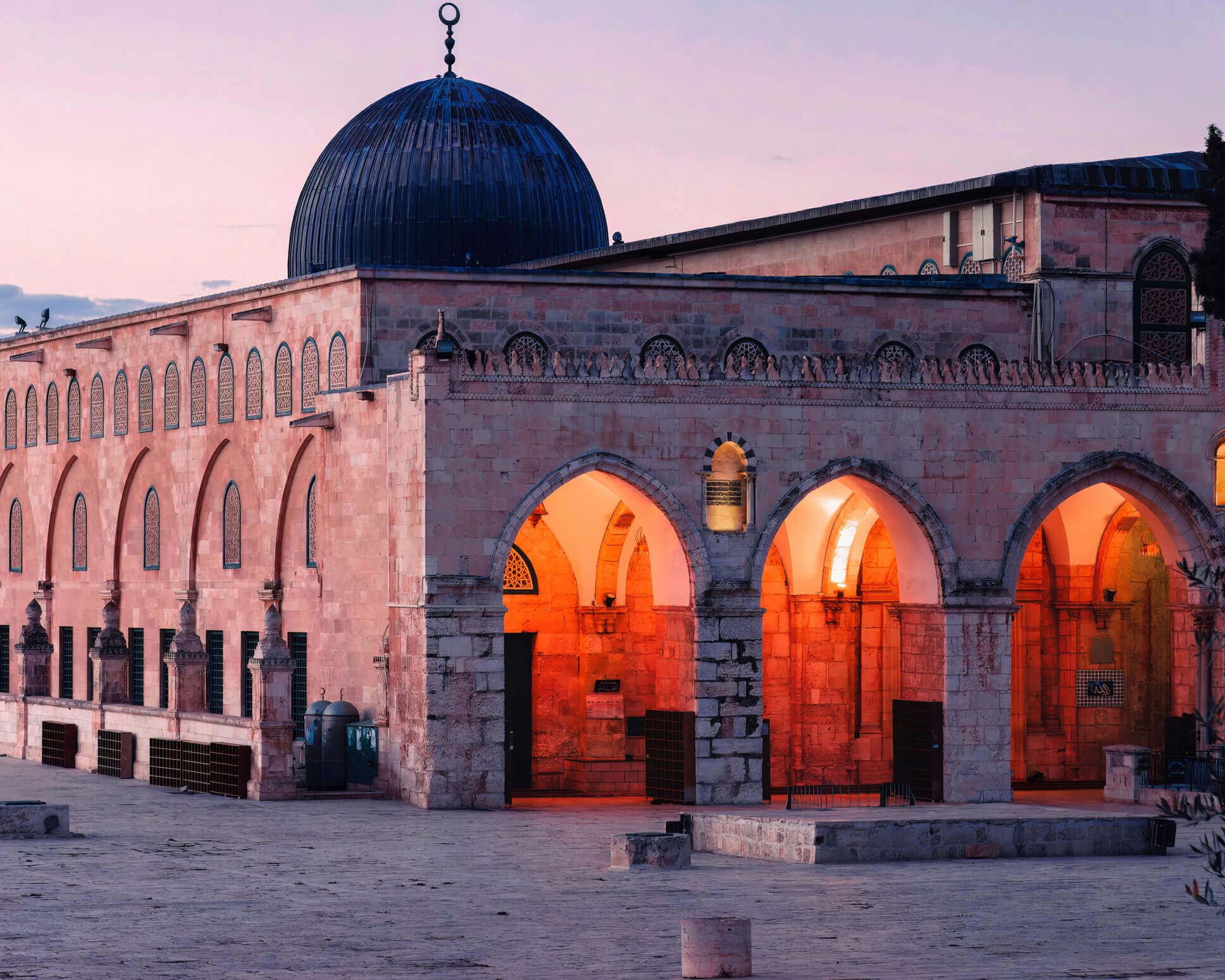 Enchanting evening in Masjid al Aqsa